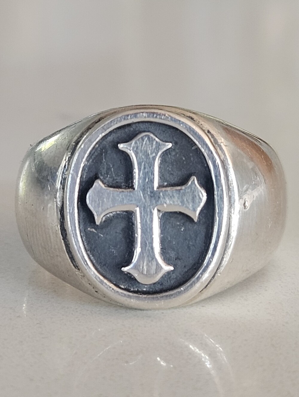 Retired James Avery Heavy Mens Silver Cross Signet Ring Size 11